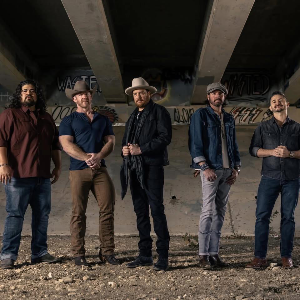 Micky And The Motorcars Live in Tulsa