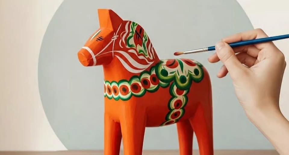 Målarworkshop med dalahästar