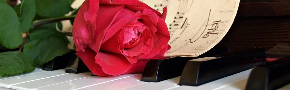 Musik till lunch i april