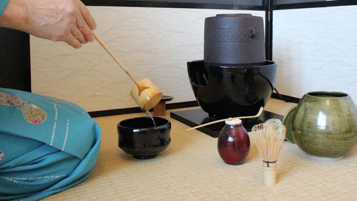 kl. 14:00 Traditionell japansk teceremoni