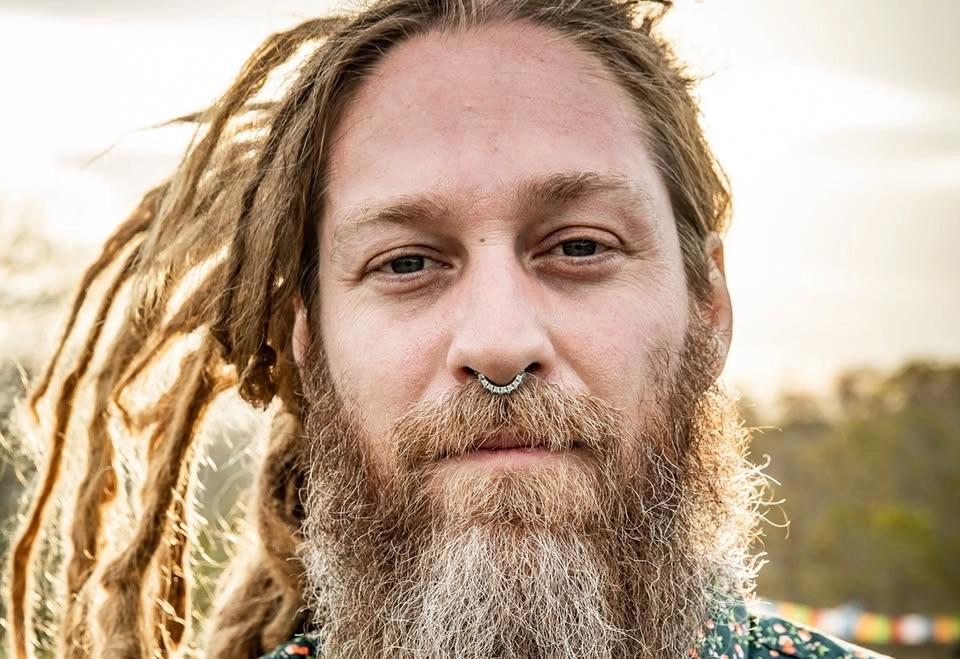 Mike Love & The Full Circle