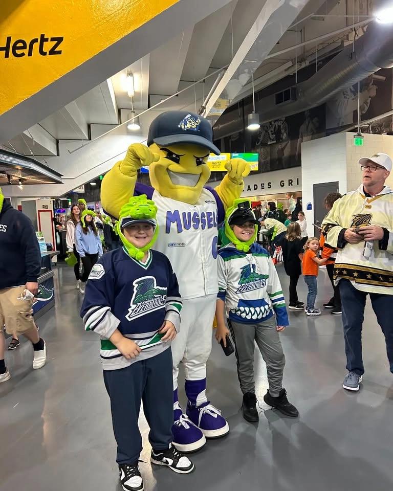 Everblades Night