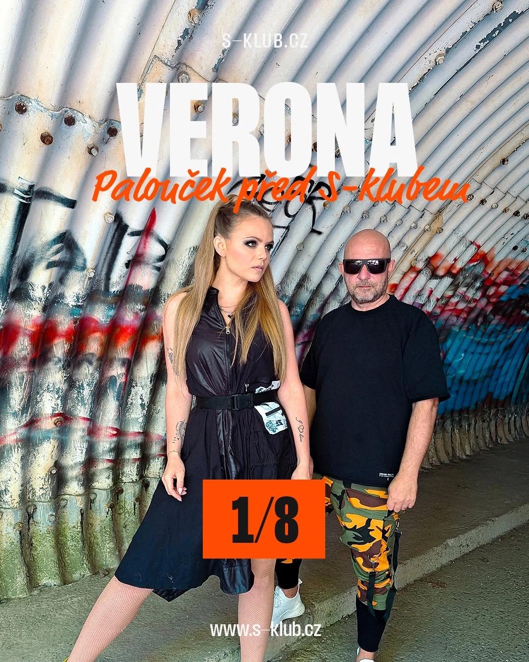 Verona - Palouček před S-klubem
