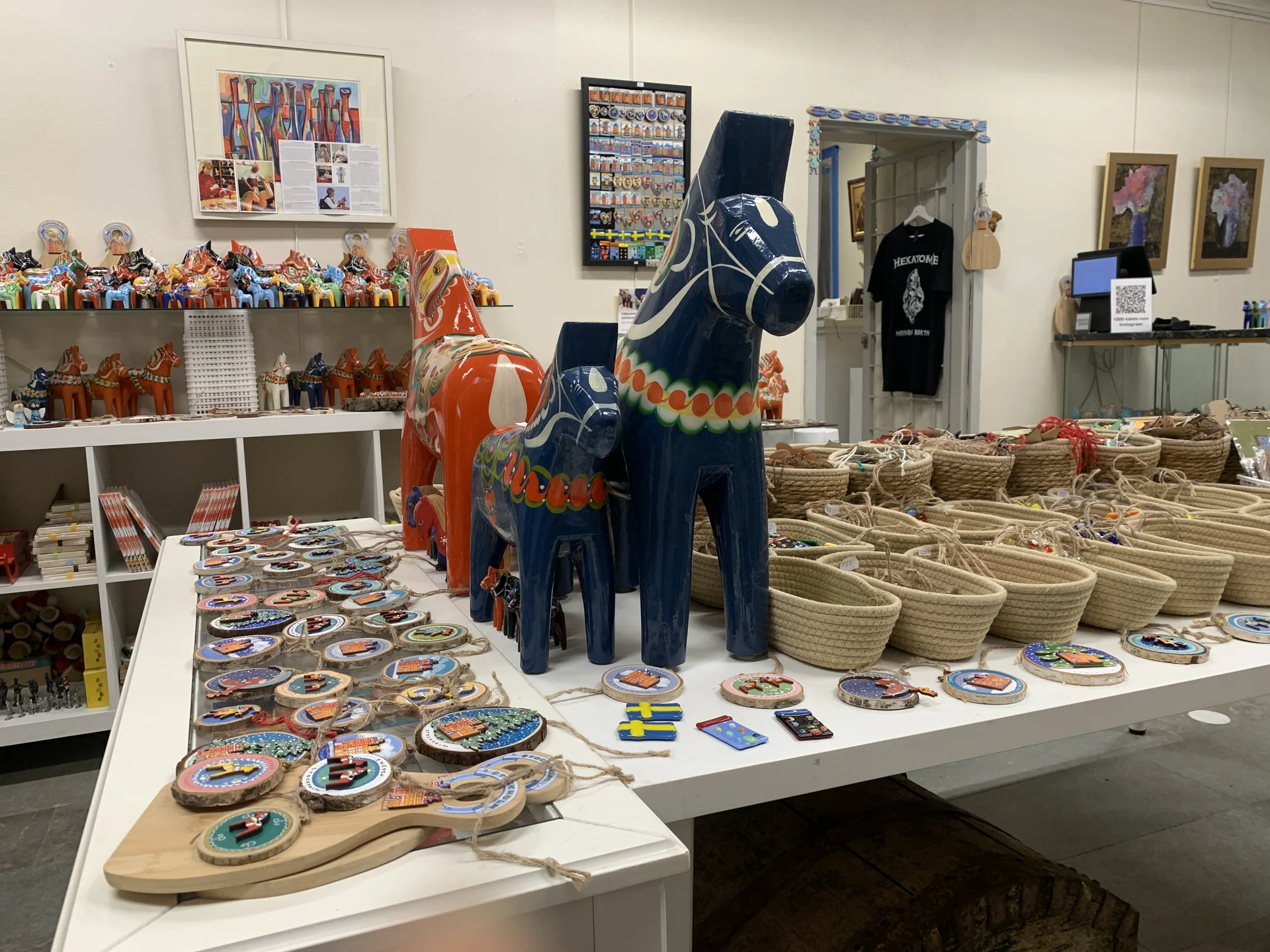 Dalahästar, hantverk och musik