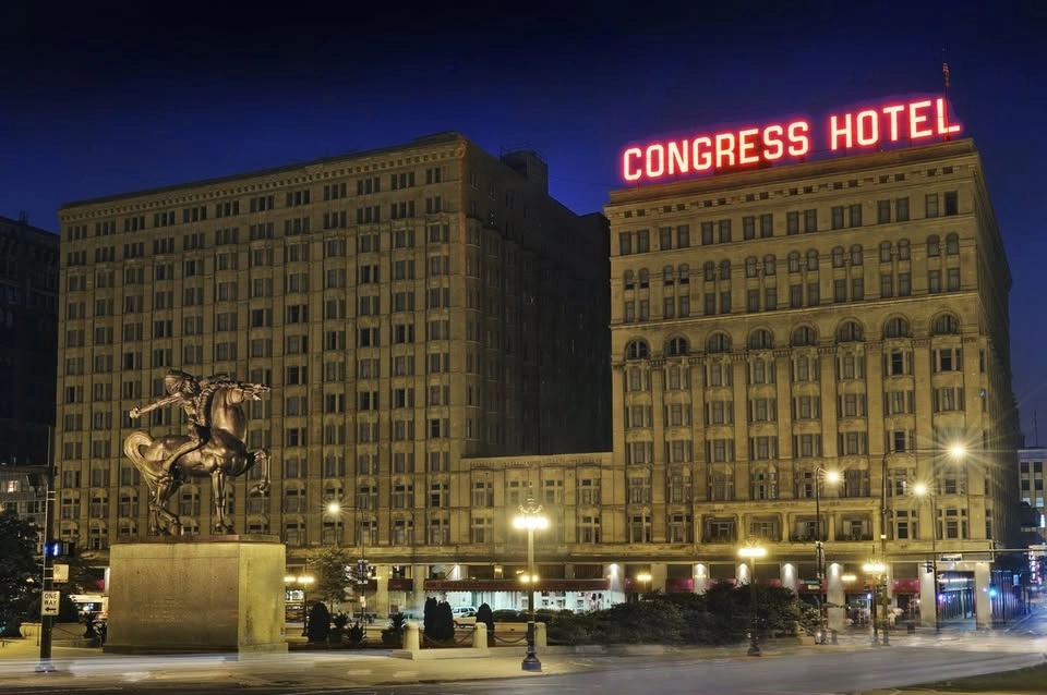 Haunted Congress Hotel Ghost Hunt