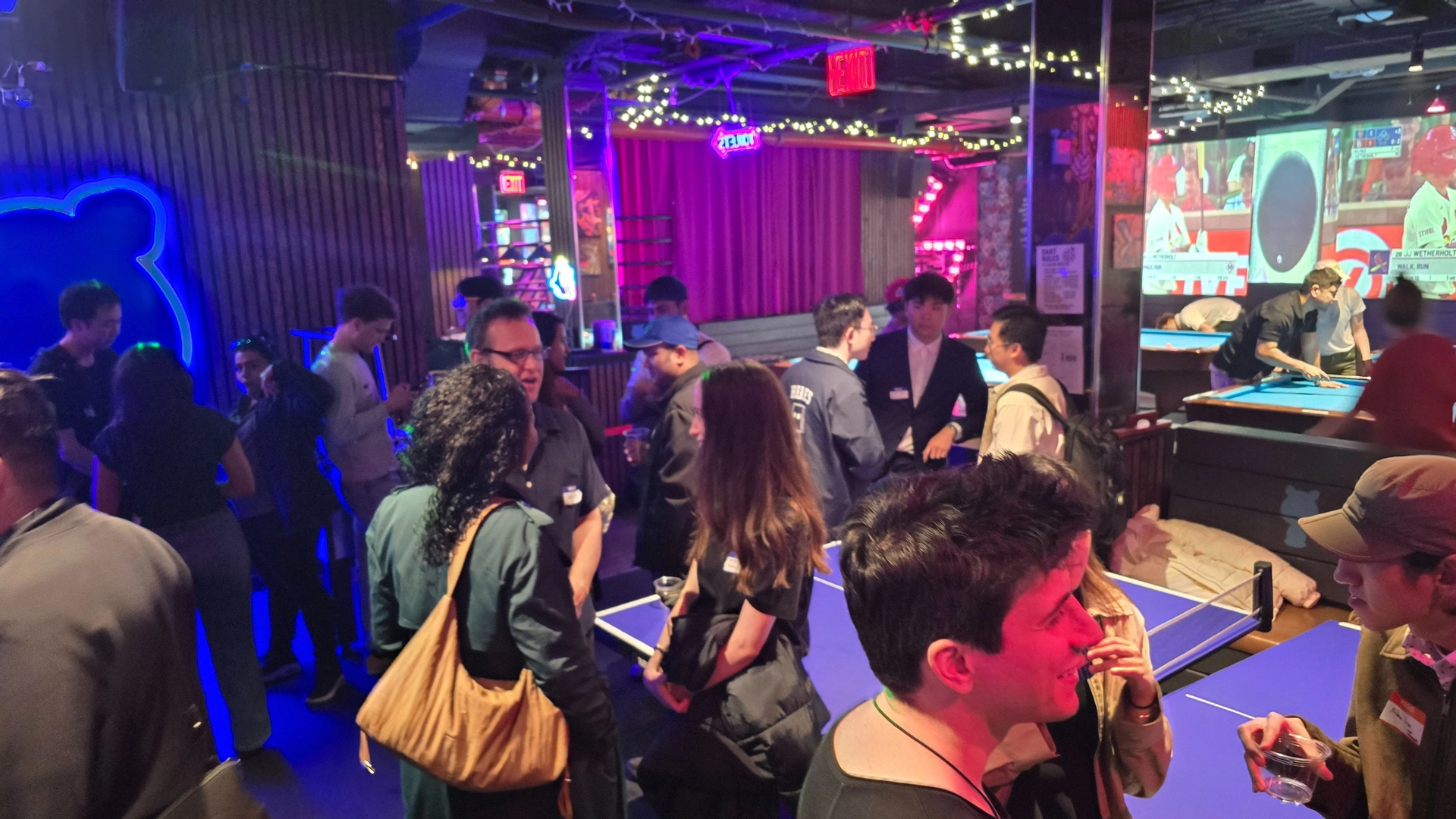🧨APRIL #2🚕Monday Social🗽Professionals Networking🍻Happy hour