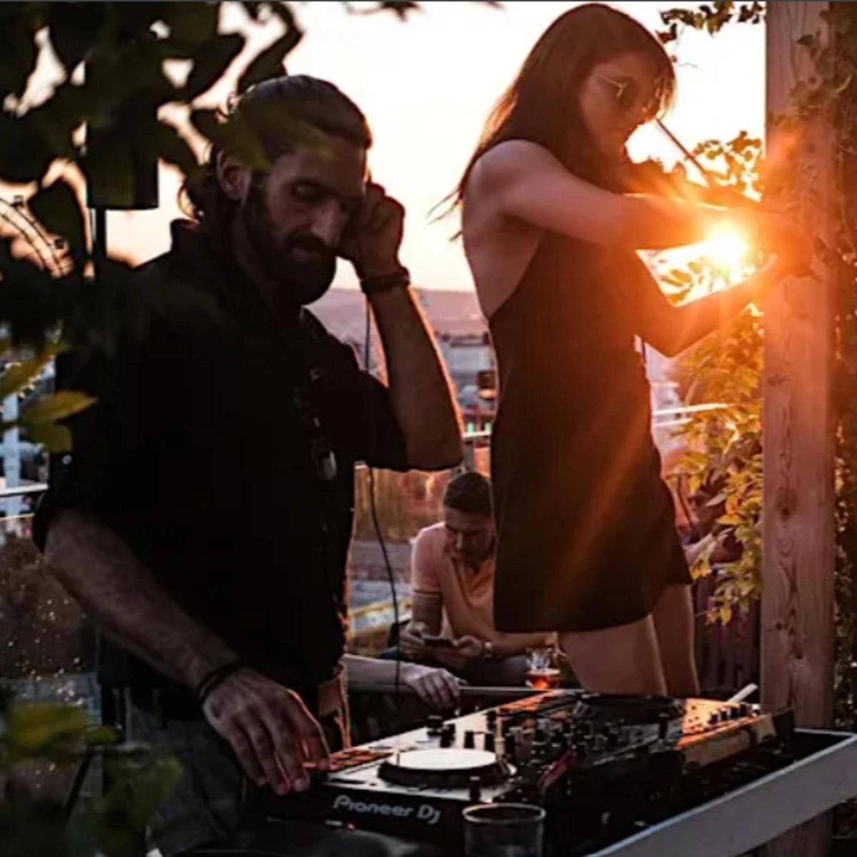 Rooftop Live Music: Electronic Sax & Violin with Good Vibes Club