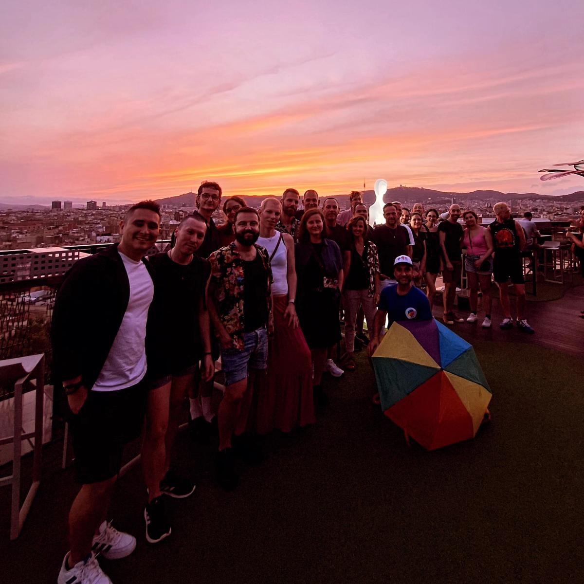 Queer 🏳️🌈 Pub 🍻 Crawl 🚶♀️ with Panoramic 🌆 Sunset 🌅 Correbares🥂 LGBT+🌈