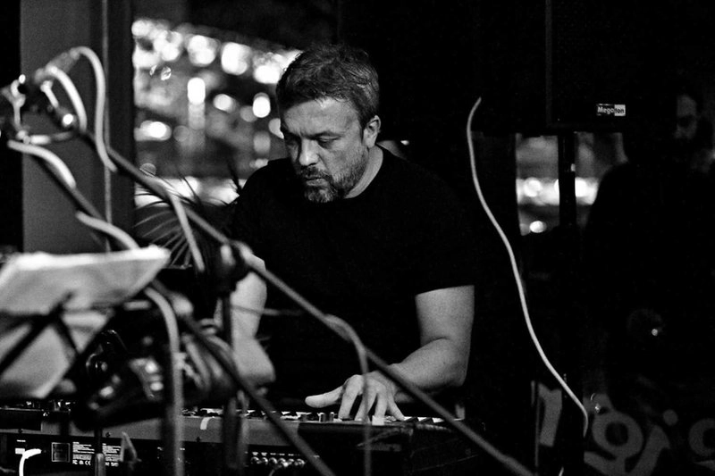 Jakub Zitko & Orfanik Orchestra feat. Aneta Langerová & Dorota Barová