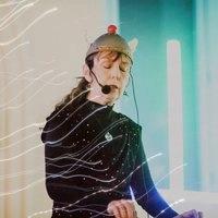 The Space Lady (An Early Evening Show)