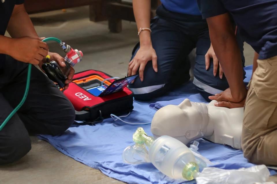 ACLS Certification for Healthcare Professionals