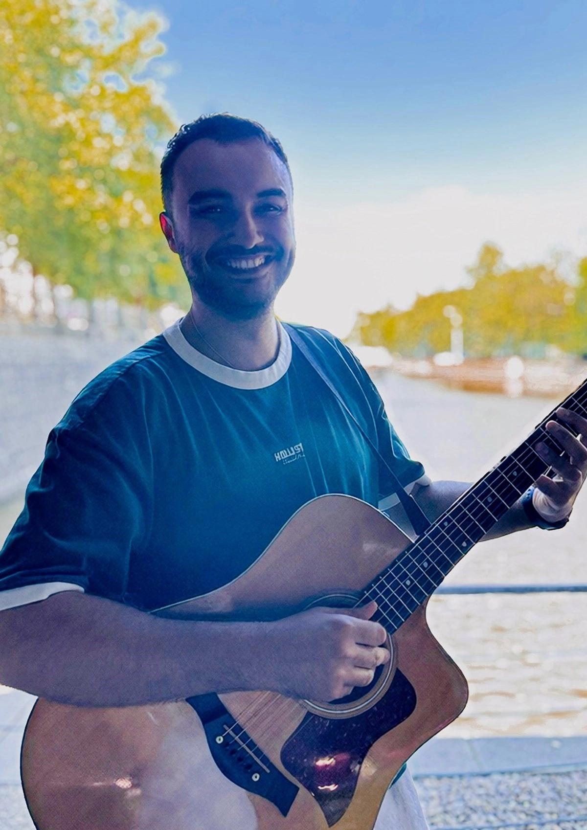 Jóga & kytara v Jazz Docku