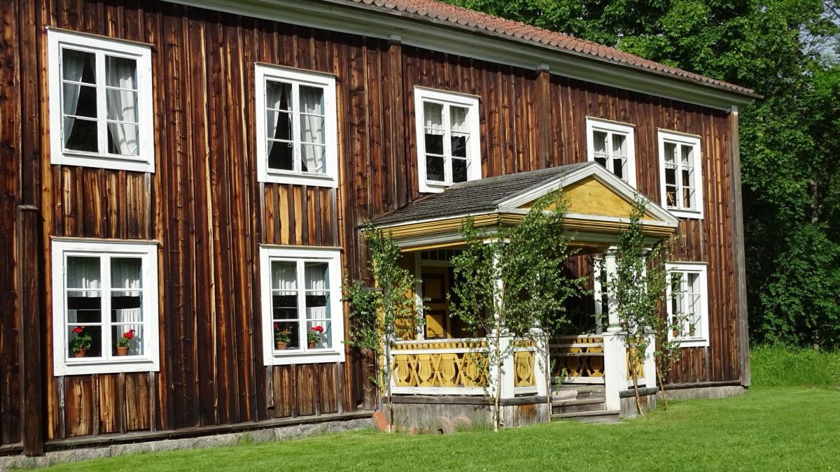 Allsång med Lattas Döttrar