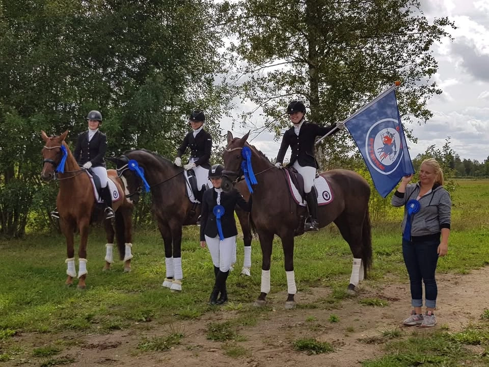 Klubbkväll på Hööks