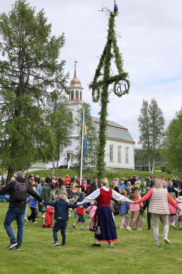 Midsommarfirande