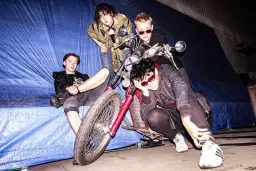 VILA Live: Neue Welt + Vellocet Roll + Svaz