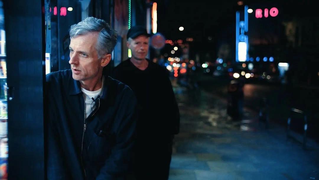 It Pays to Belong – dokumentärfilm om The Embassy