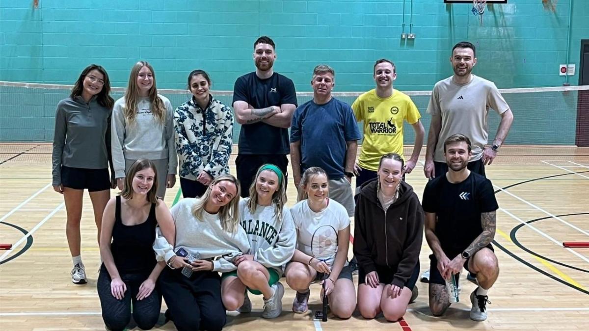🏐FFC Social Badminton📍Advanced 📶 Mixed Ability