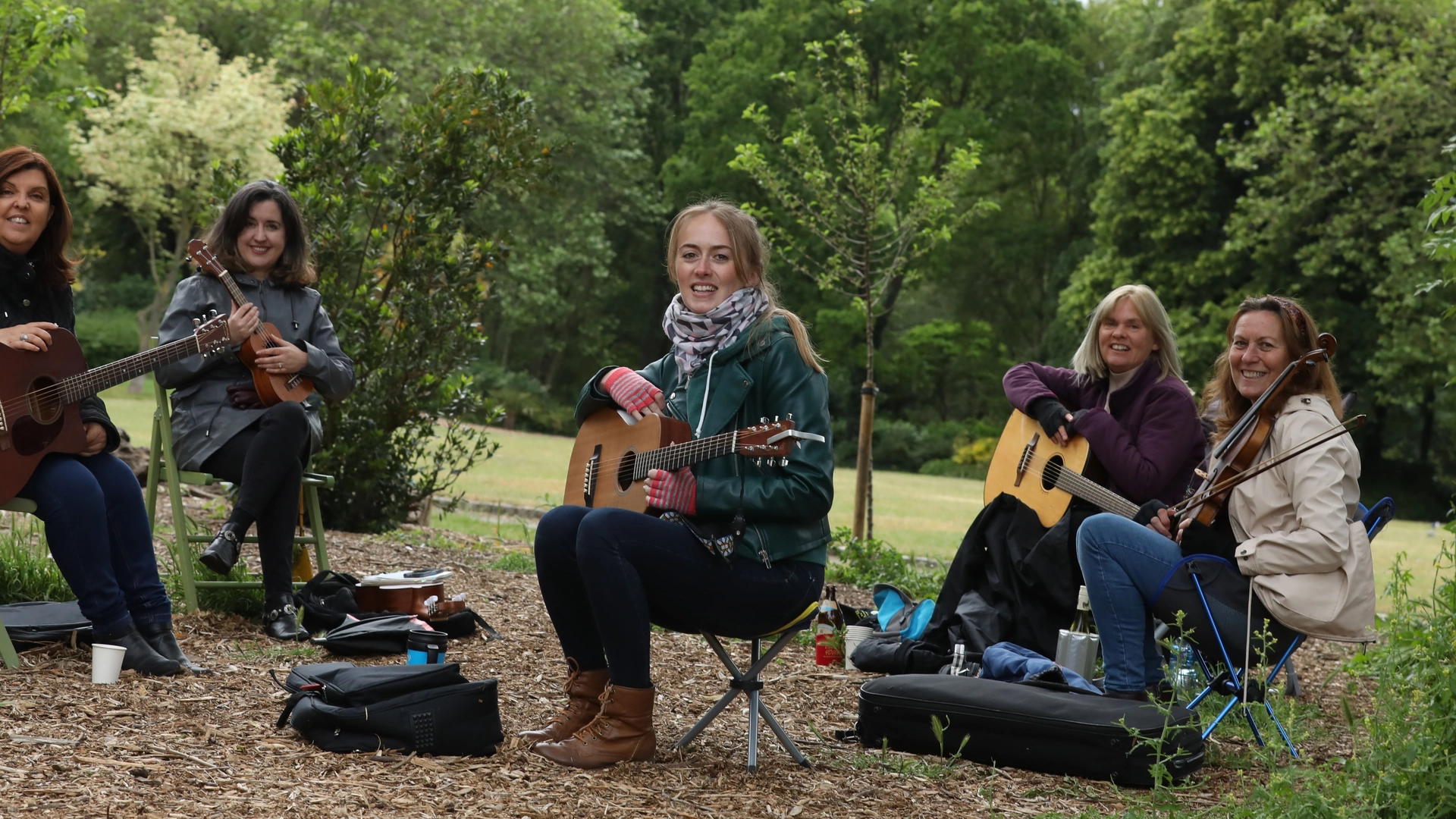 Music Makers is BACK AT The Bohemian Bar Tuesday