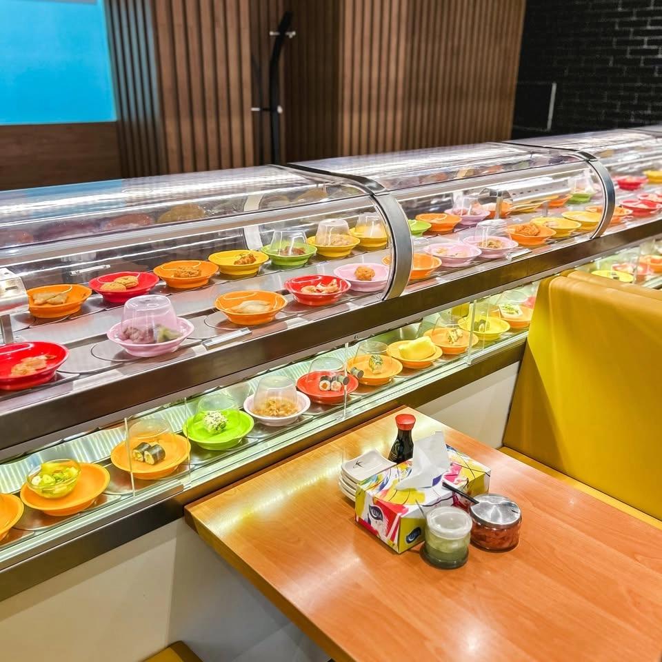 GRAND OPENING: Hoshi Restaurace & Running Sushi