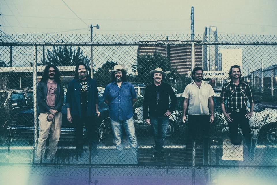 Down on the Farm: Uncle Lucius (US) + Lilla Ensamma Hjärtat (SWE)