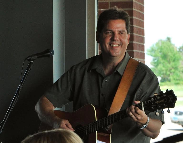 James Dahl at Tally's Dockside on White Bear Lake