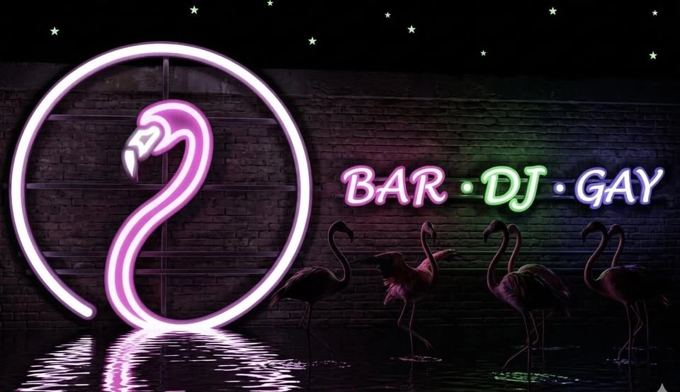 Flamingo pre summer party på Teaterbaren