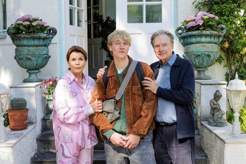 FreiluftKino am Spreebogen: Ach, diese Lücke, diese entsetzliche Lücke