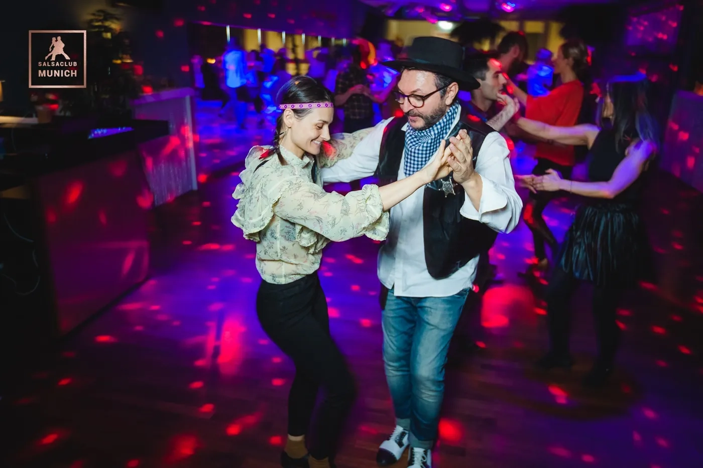 Salsa Beats Social at Siempre Salsa eV