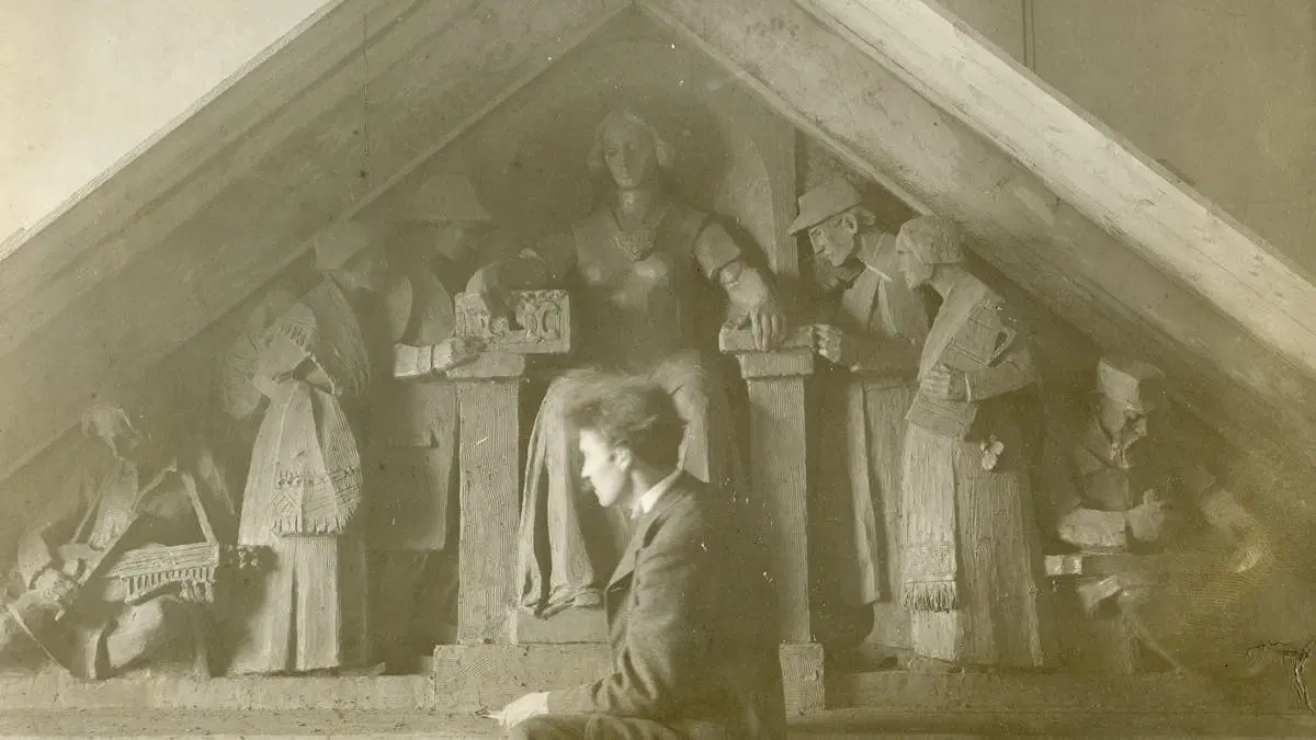 Att skriva historia med konst – skulpturvandring på Djurgården