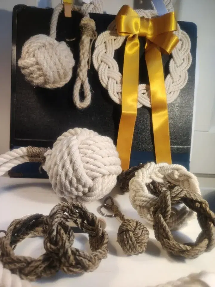 Knopar med Fyrverket