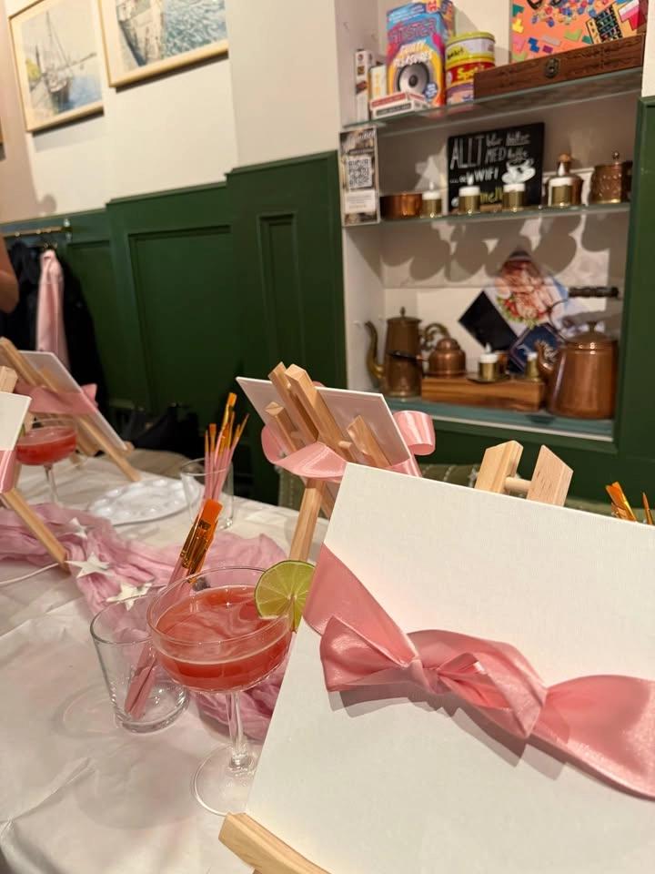Midsummer Sip & Paint Girls Night 🍓✨