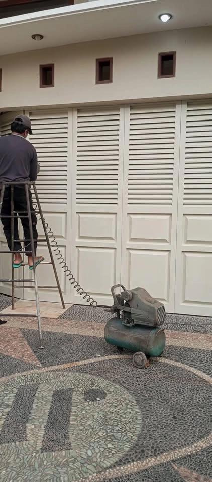 SIAP DIPANGGIL , 081-325-590-693 Service Folding Gate,Jasa Service Folding Gate, Tempat Jual Pintu Garasi Besi Kudus