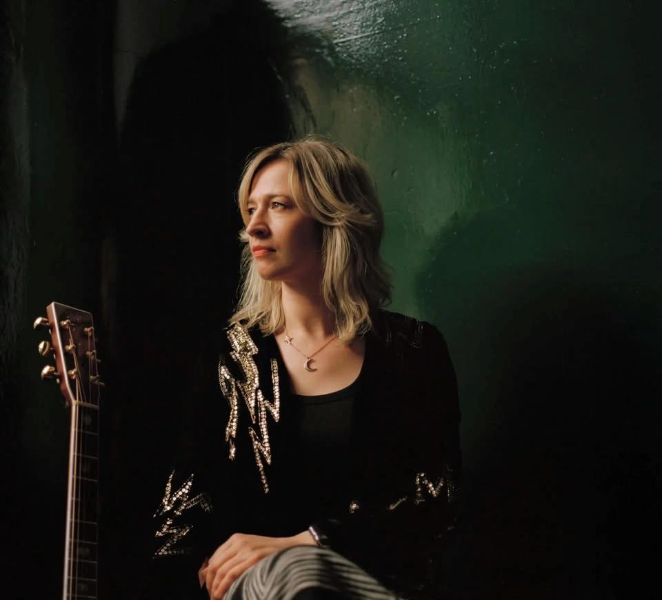 Folk in the Cellar Special - Jenn Butterworth Solo Performance plus support