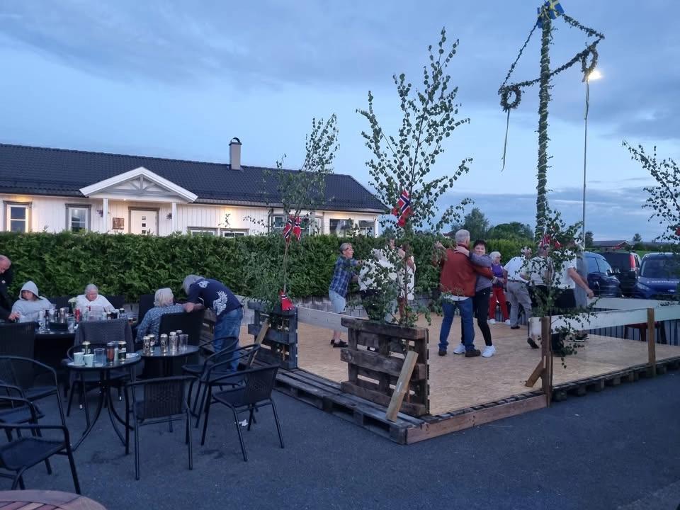 Svensk Midsommarfest på Bruket