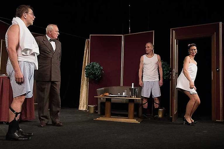 Velké lásky v malém hotelu