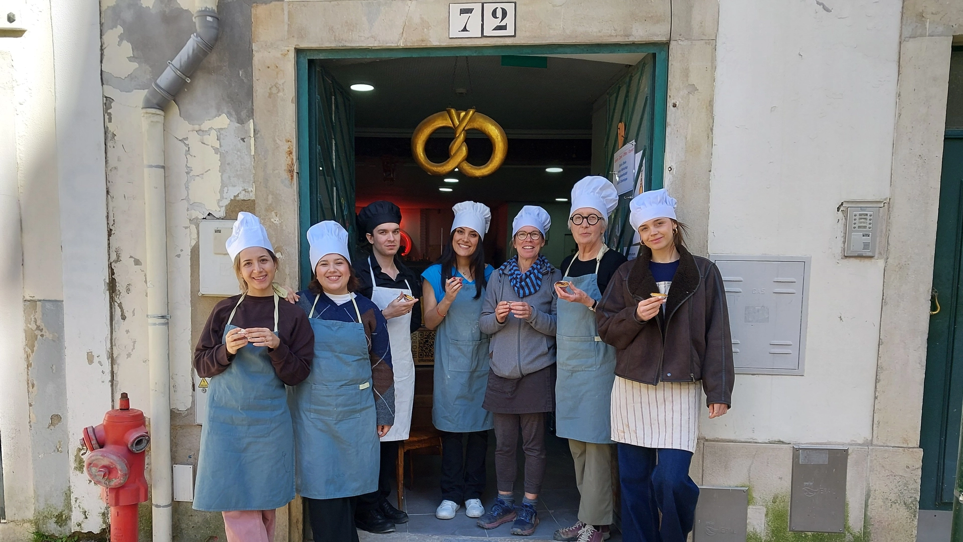 Pastel de Natas Lovers! Make, Bake & Take Home! Fridays! Graça