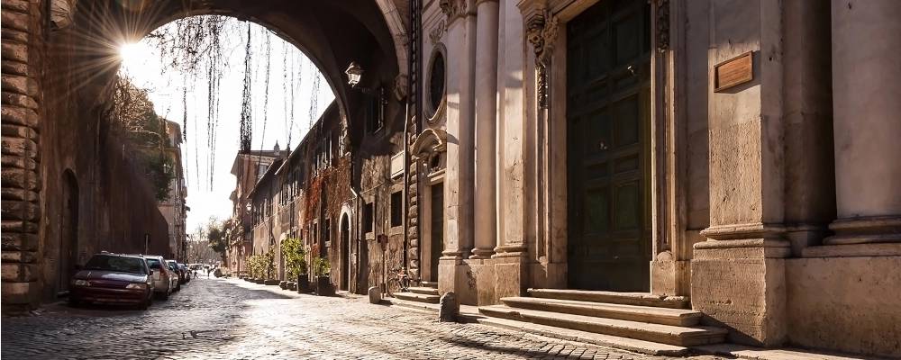 VIA GIULIA