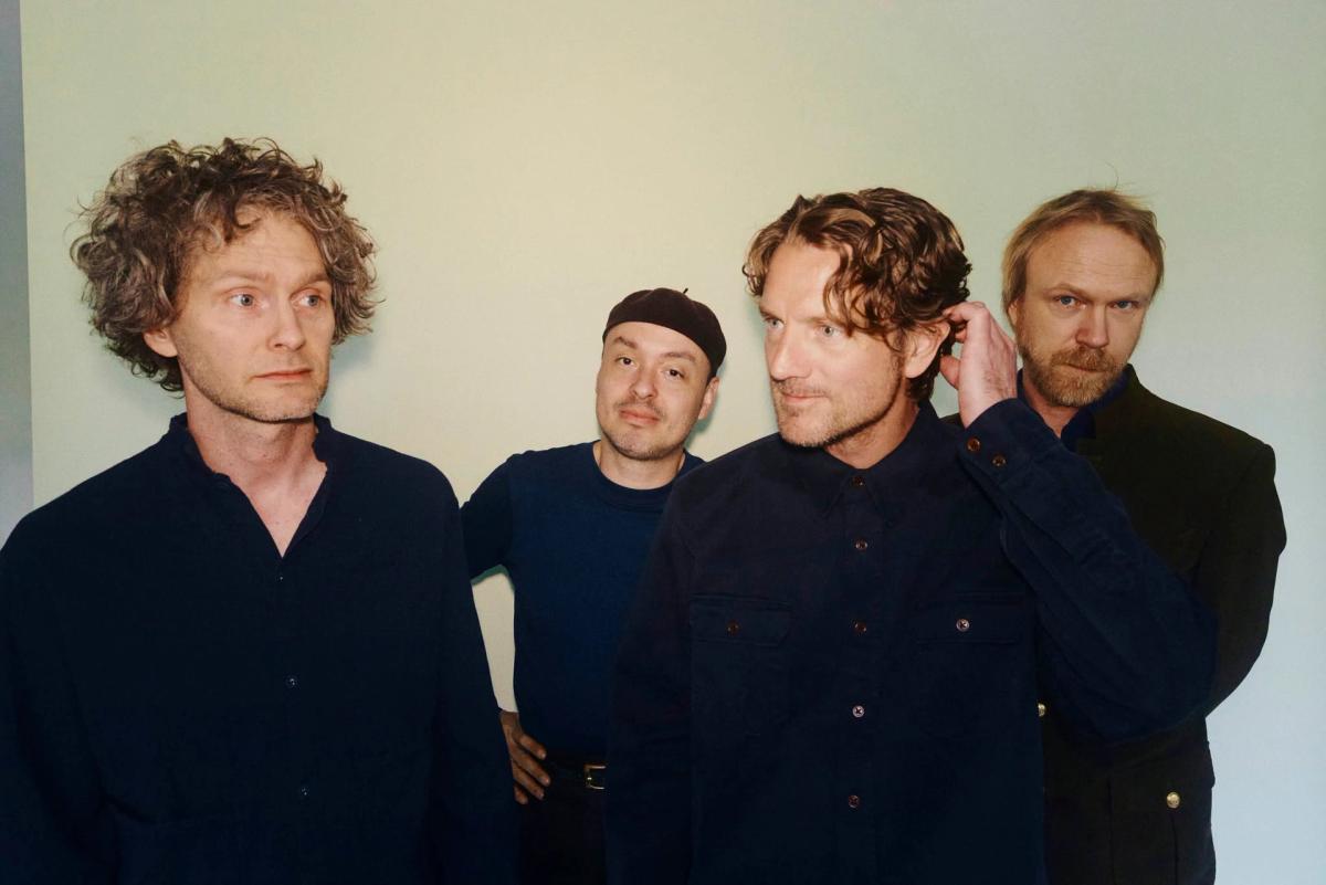 Stuck On – DUNGEN