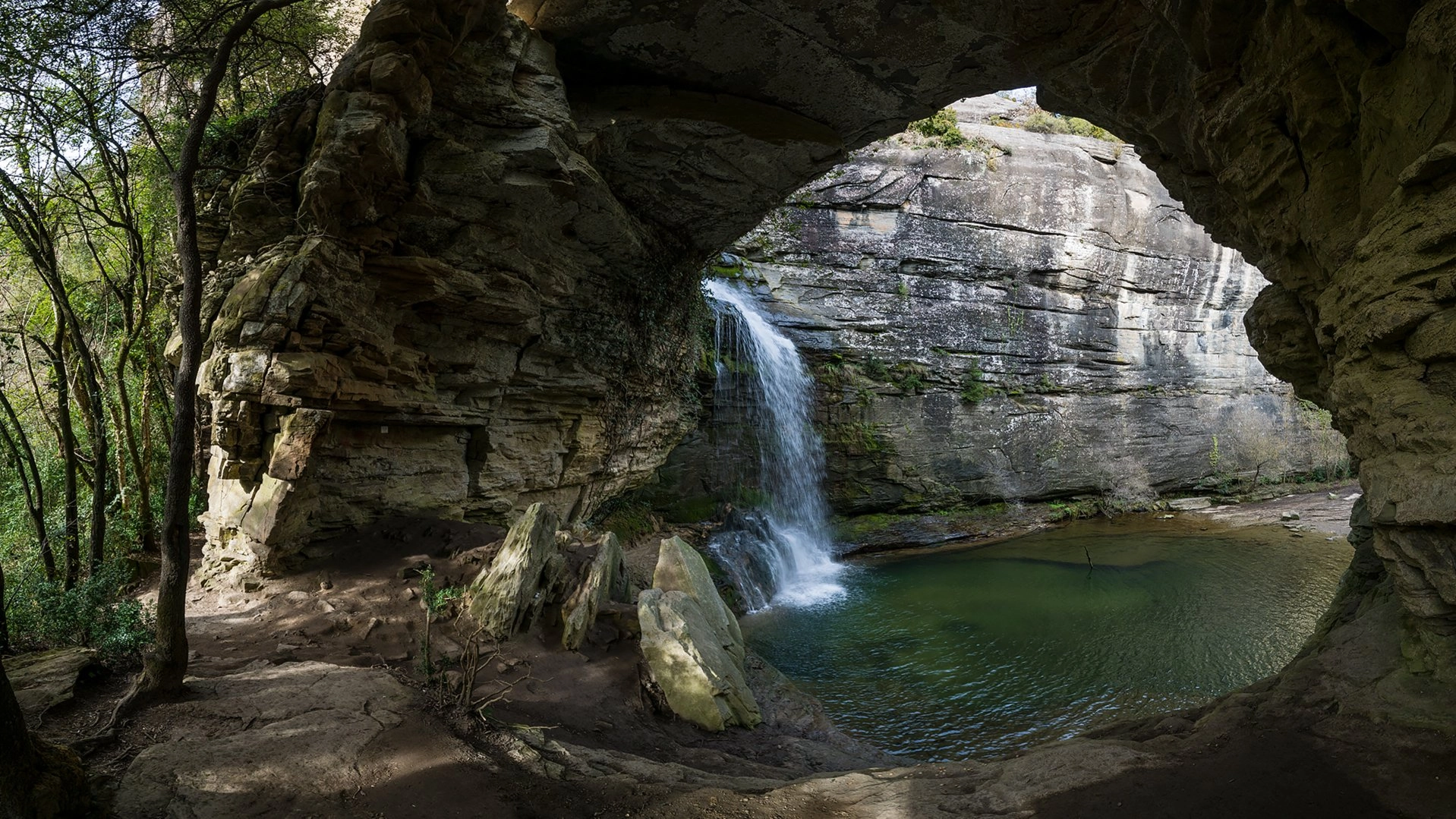 Salto de Agua de la Roca Foradada. 12€. 12km 400m