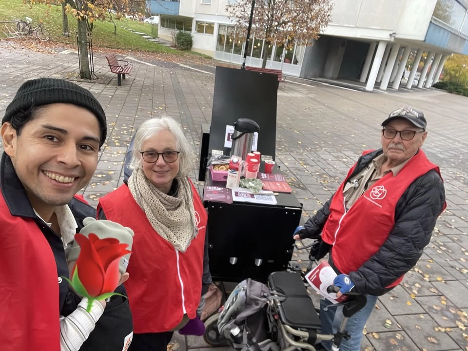 Torgmöte på Östberga torg och dörrknackning