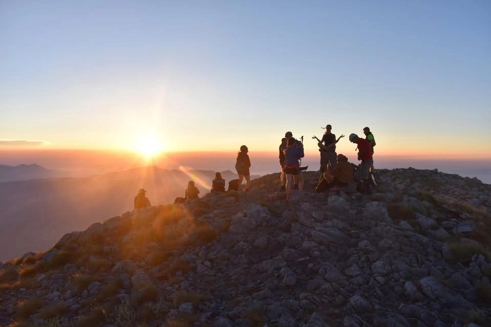 Ηλιοβασίλεμα στην Κορυφή της Δίρφης - Sunset Hiking Mt. Dirfis