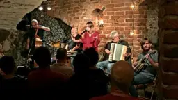 Grievous Angels & Aròir i Jazzbaren