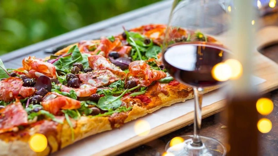 đAl Fresco Indoors @ Walk in the Park