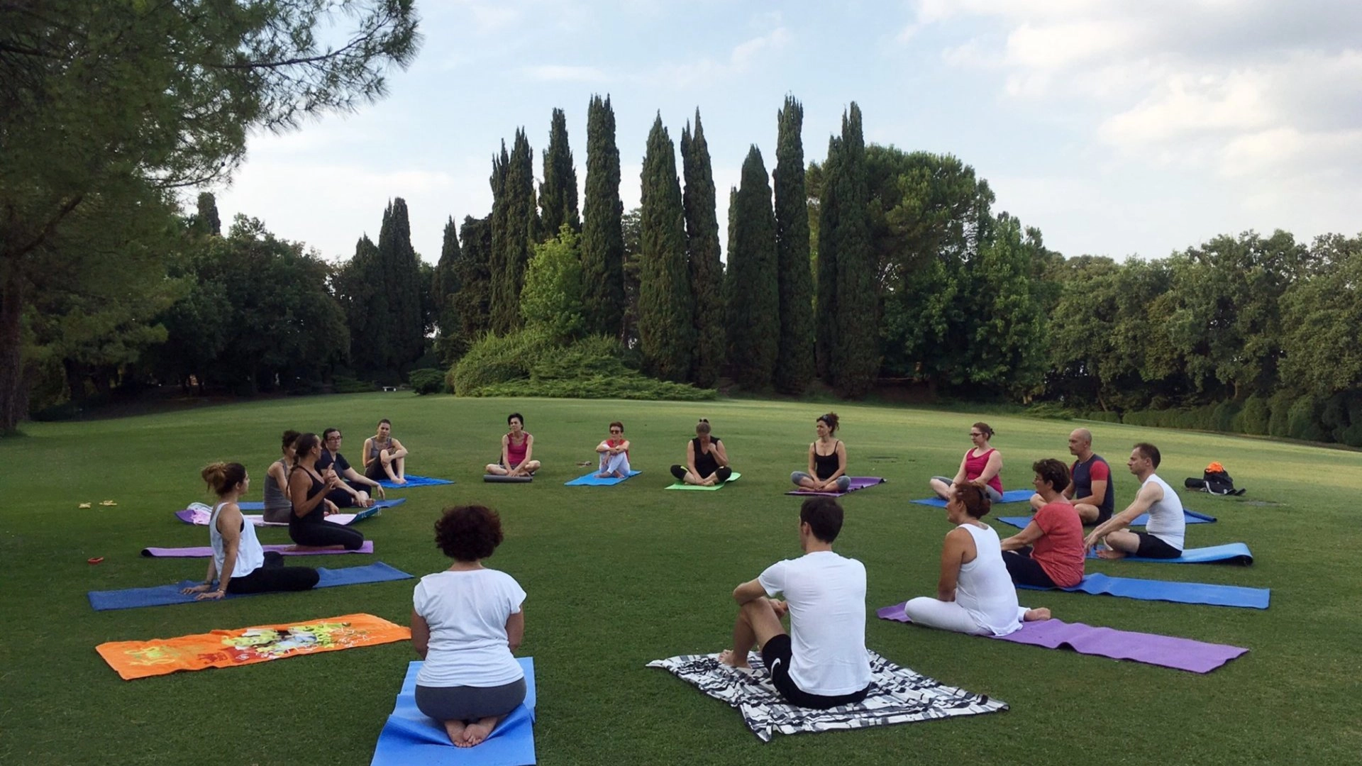 Lezione di Yoga & Meditazione al Parco