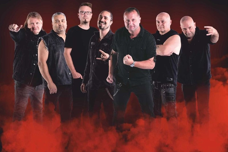 Komunál + Alžběta – Jarní Tour 2026