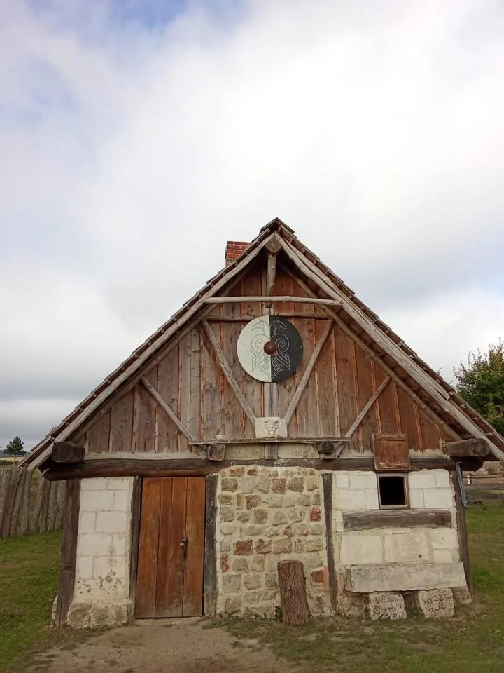 Fête médiévale de la Tour Roland (60)