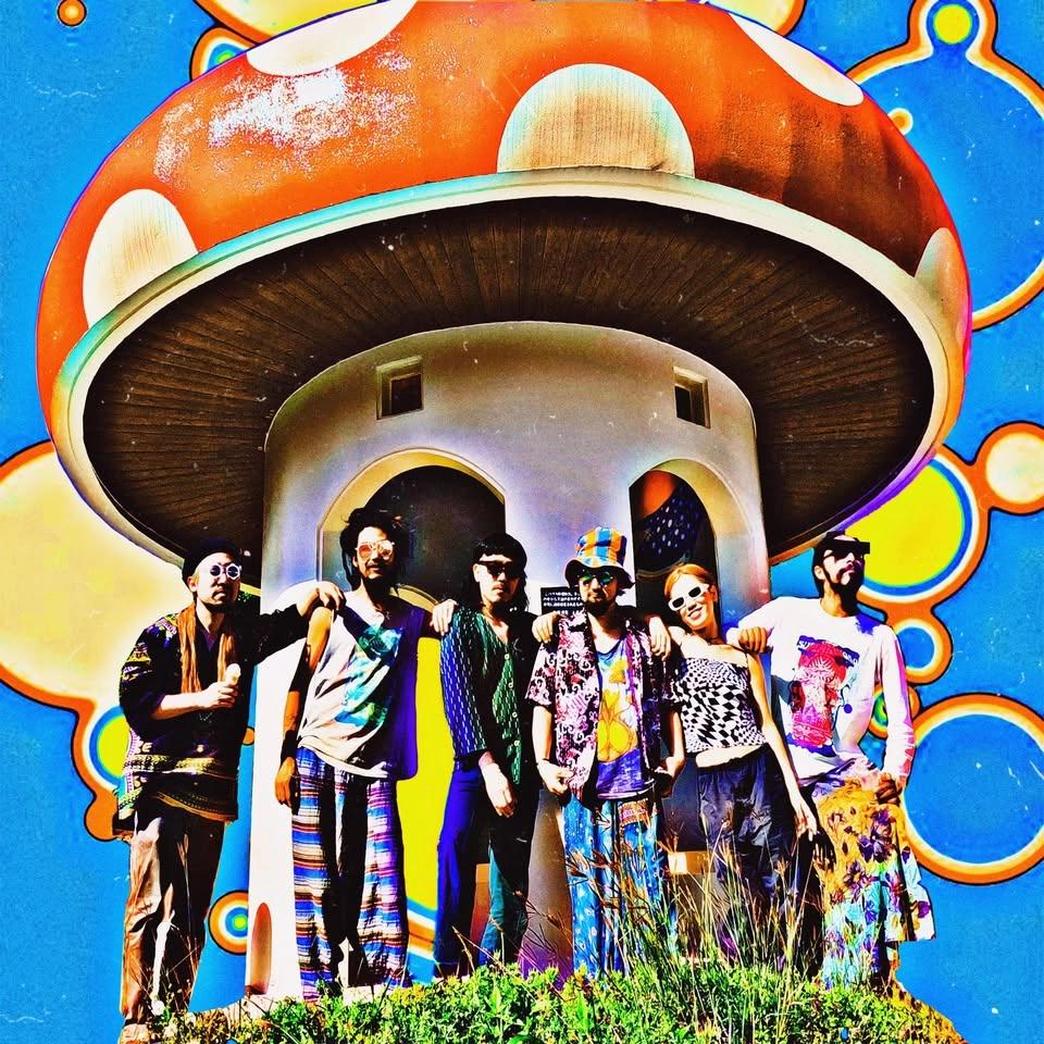SUPER JET KINOKO 🍄👽⚡️(JAPON / NEW WAVE MUSHROOM TRANCE)