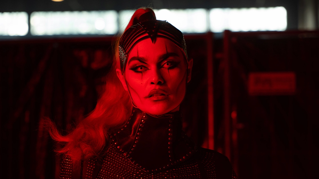 21/4 SKYND | DEBASER STRAND