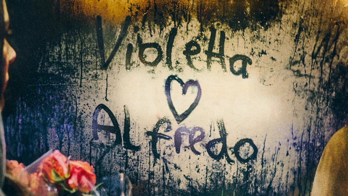 Violetta tar bussen 18:30 Bodensia